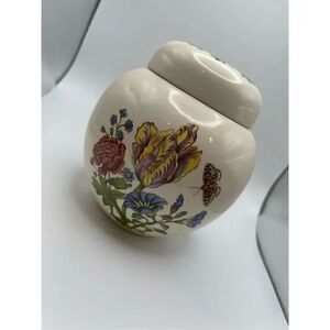 Mason’s white floral butterfly ginger jar